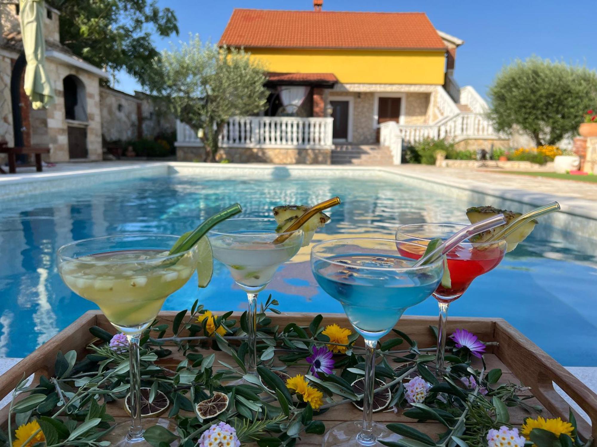 Villa Iva With Pool *